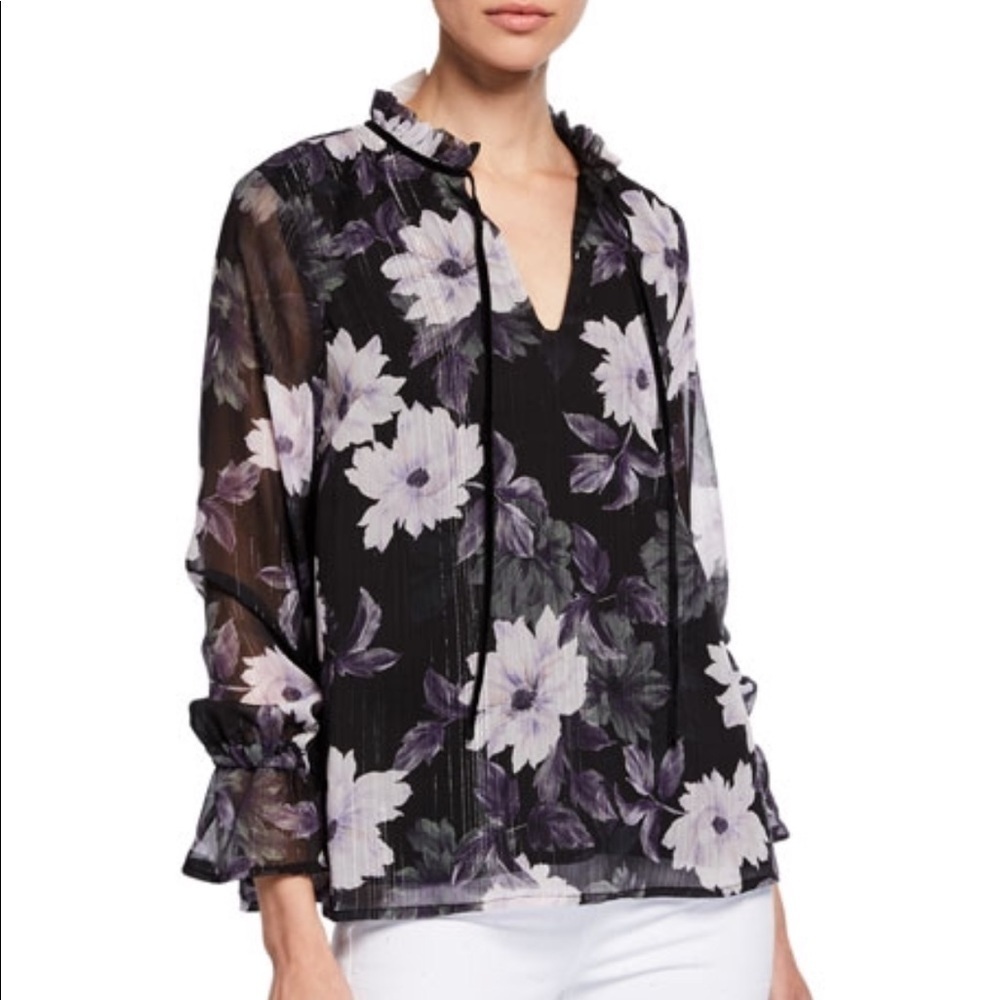 Cupcakes & Cashmere Debbie Bell Sleeve Blouse